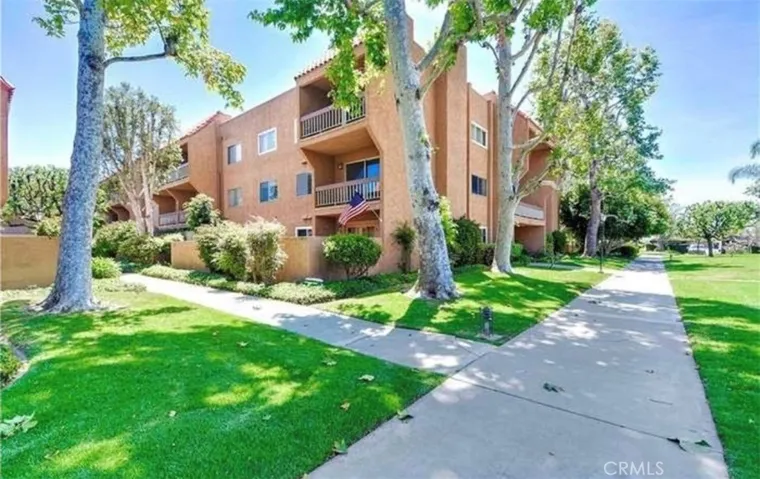6600 Warner Avenue 186, Huntington Beach, California 92647