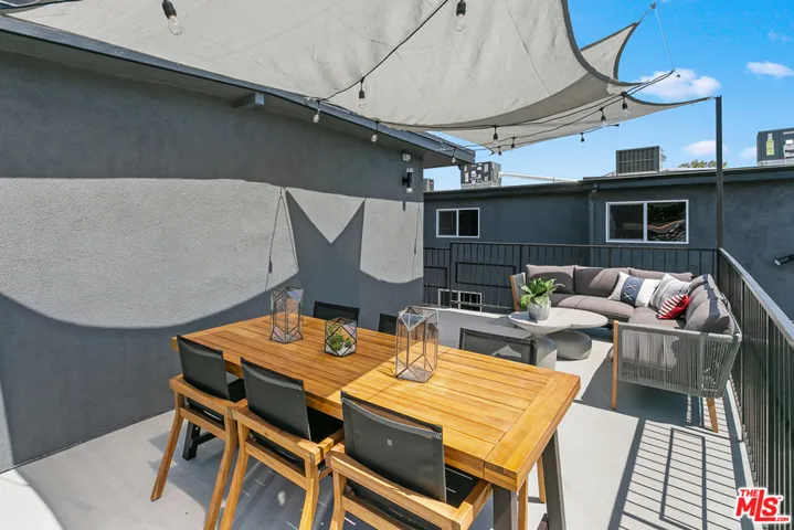 2918 Hauser Boulevard 3, Los Angeles, California 90016