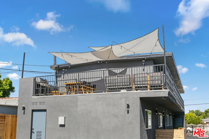 2918 Hauser Boulevard 3, Los Angeles, California 90016