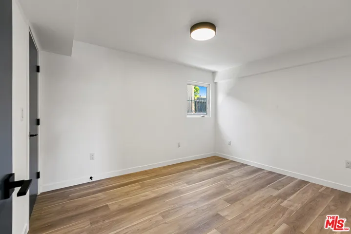 2918 Hauser Boulevard 3, Los Angeles, California 90016