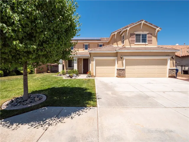 43355 Hampton Street, Lancaster, California 93536