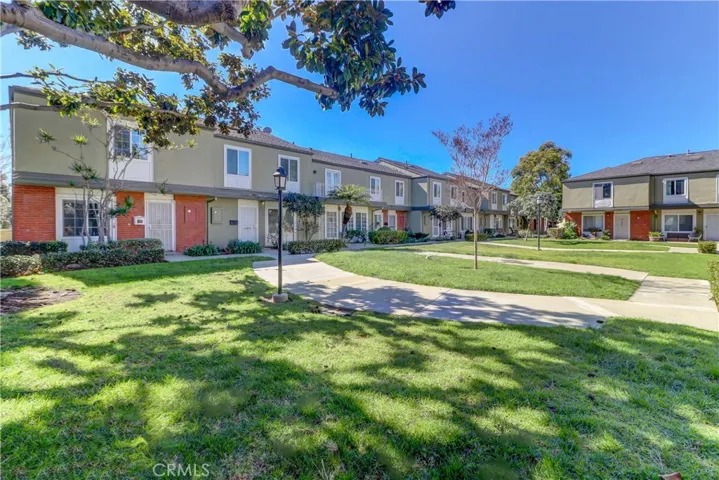 106 Yorktown Lane, Costa Mesa, California 92626