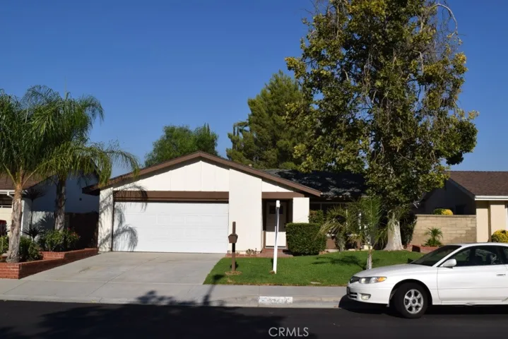 27414 Sycamore Creek Drive, Valencia, California 91354