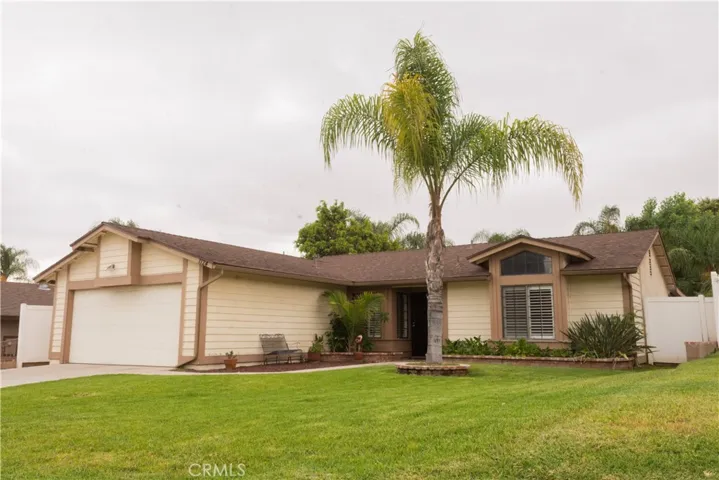 1124 Adel Court, Colton, California 92324
