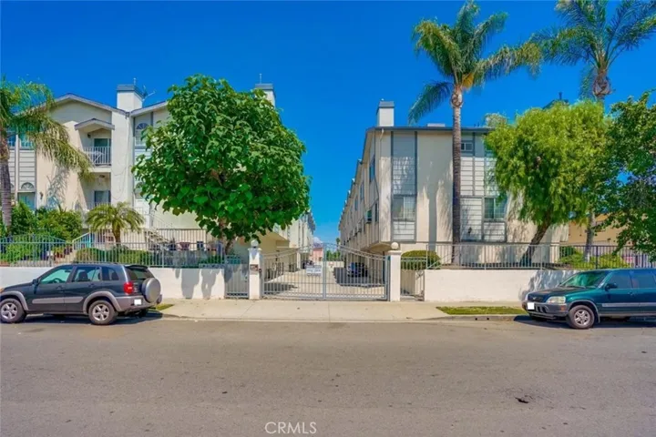 9076 Willis Avenue 21, Panorama City, California 91402