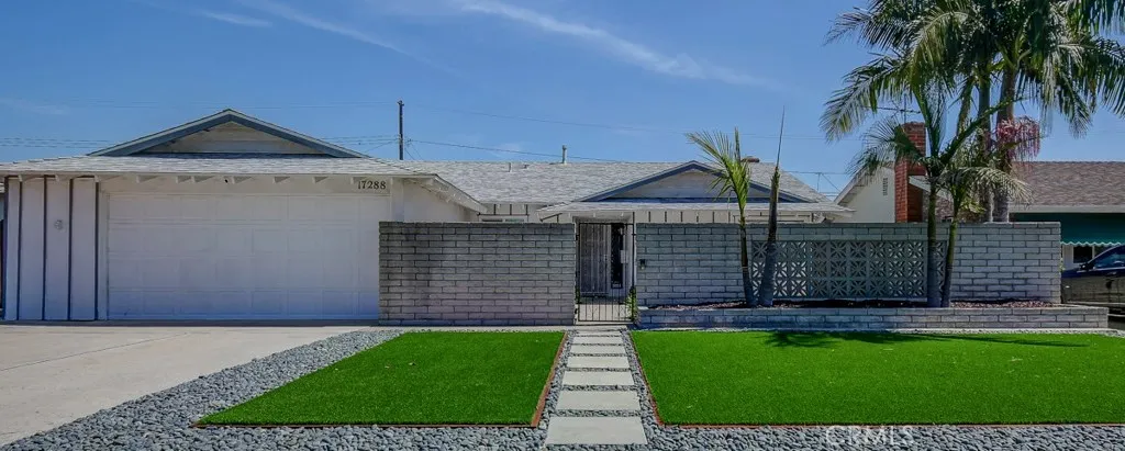 17288 Palm Street, Fountain Valley, California 92708