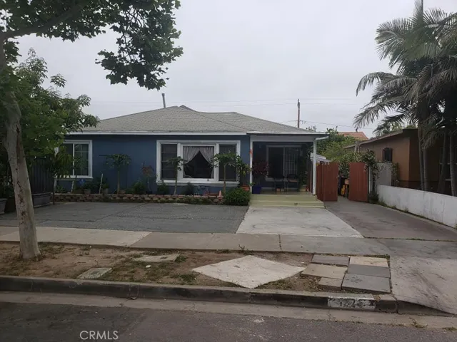 1225 S Rosewood Avenue, Santa Ana, California 92707