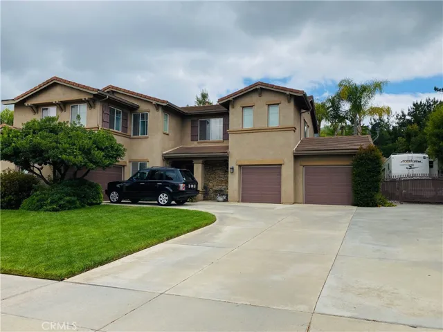 1630 Via Galicia Street, Corona, California 92881