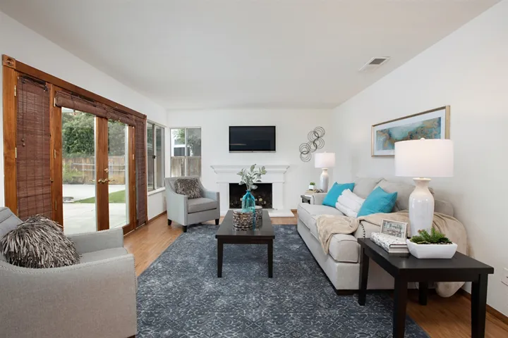 345 Lustrosos St, Oceanside, California 92057