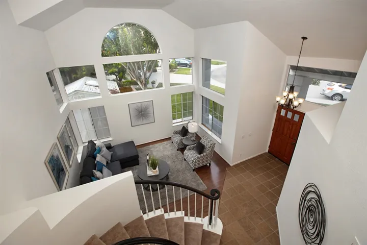345 Lustrosos St, Oceanside, California 92057