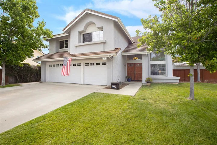 345 Lustrosos St, Oceanside, California 92057