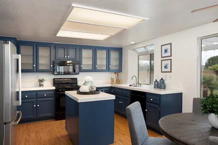 345 Lustrosos St, Oceanside, California 92057