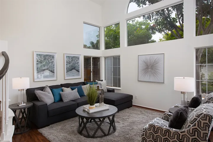 345 Lustrosos St, Oceanside, California 92057