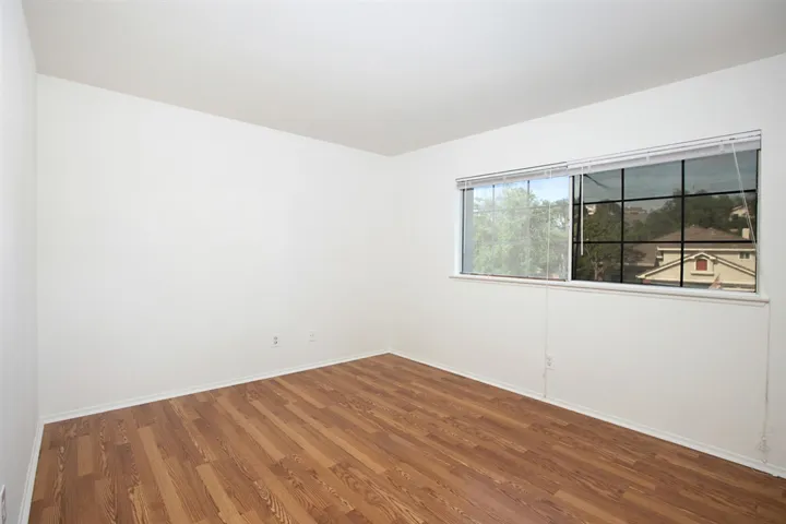 345 Lustrosos St, Oceanside, California 92057