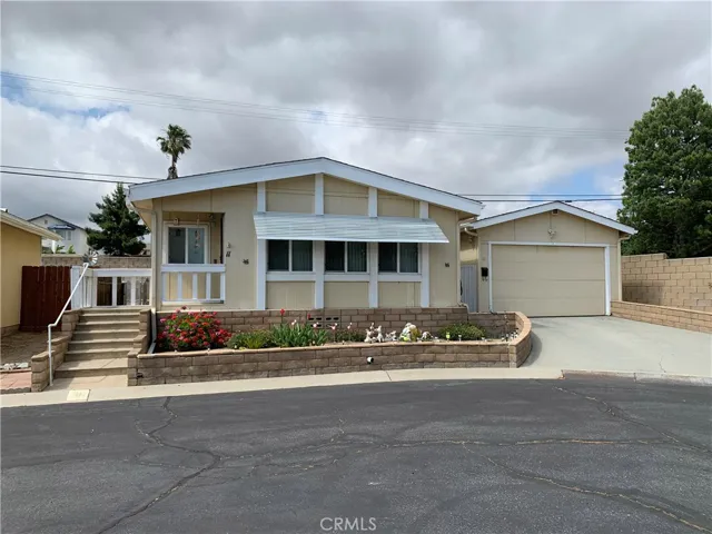 3800 W Wilson 11, Banning, California 92220