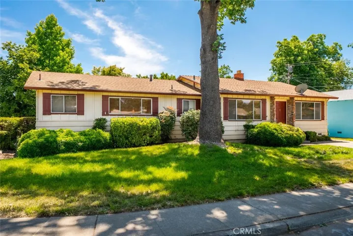 15 Lakewood Way, Chico, California 95926