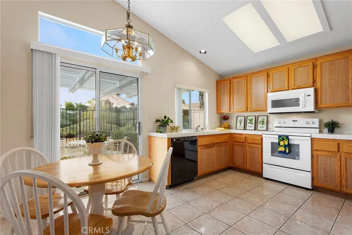 23980 Via Astuto, Murrieta, California 92562