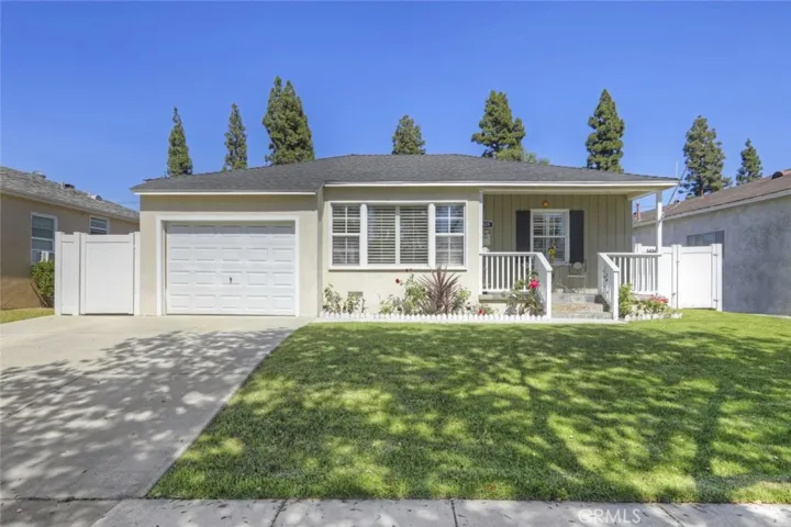 5428 Fidler Avenue, Lakewood, California 90712