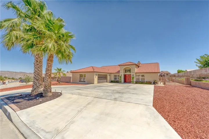 57118 Selecta Avenue, Yucca Valley, California 92284