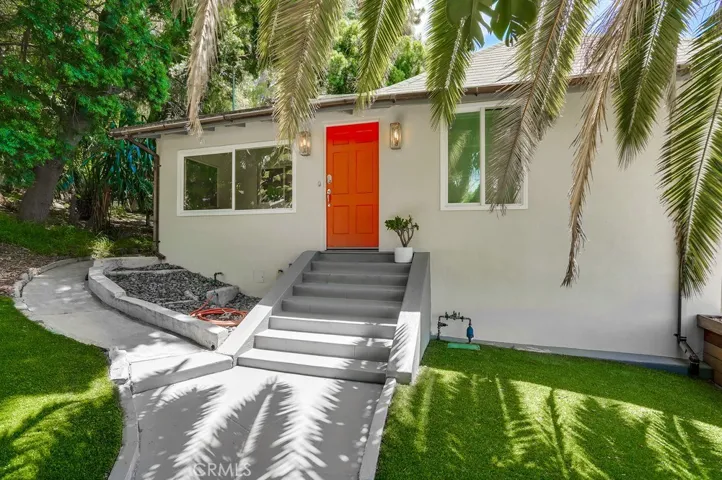 2116 Oak Glen Place, Silver Lake, California 90039