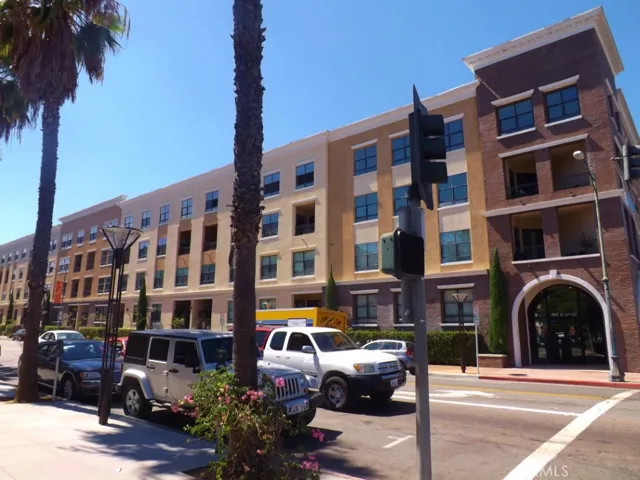 395 E 4th Street 33, Long Beach, California 90802