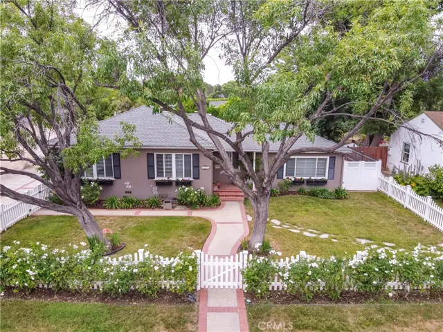 8454 Tunney Avenue, Northridge, California 91324