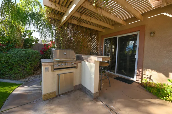80281 Green Hills Drive