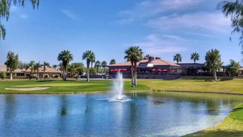 Big Rock Golf Course & Pub