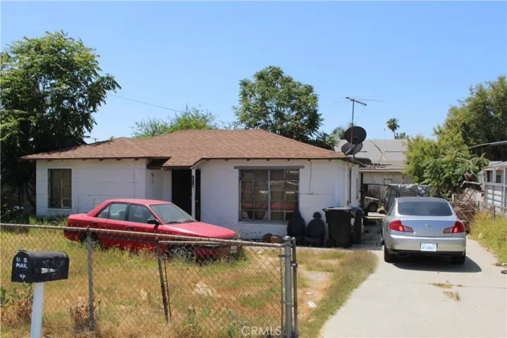 15149 Hibiscus Avenue, Fontana, California 92335