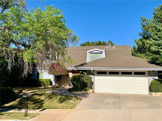 19100 Killoch Way, Porter Ranch, California 91326