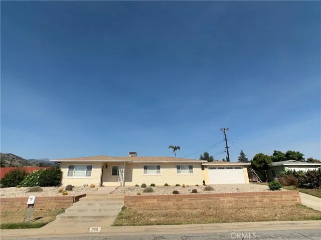 860 Glengrove Avenue, Glendora, California 91740