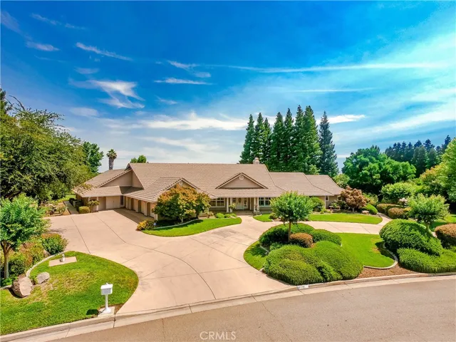 2711 Fallbrook Drive, Merced, California 95340