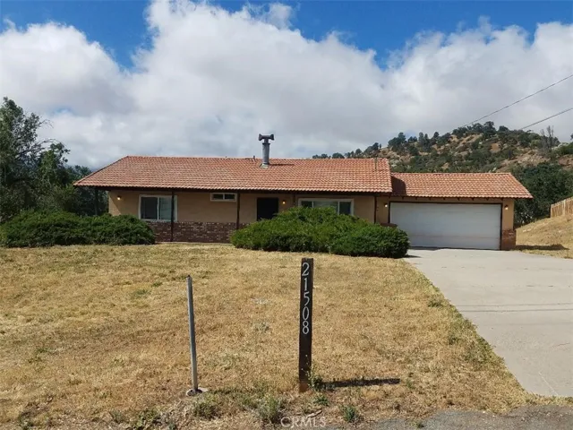 21508 Mountain Drive, Tehachapi, California 93561