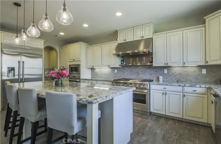 28236 Forge Court, Valencia, California 91354
