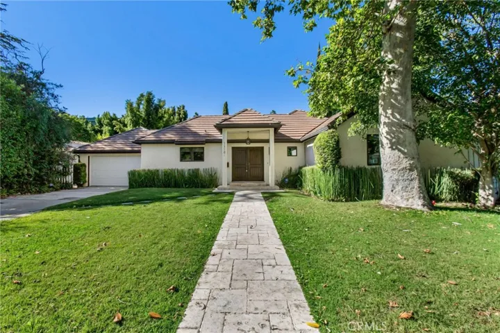 13201 Bloomfield Street, Sherman Oaks, California 91423