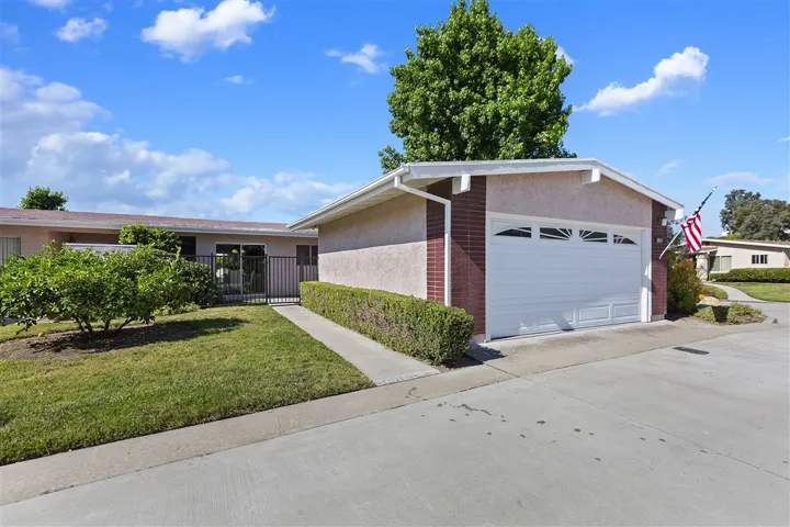 3801 Bay Leaf Way, Oceanside, California 92057