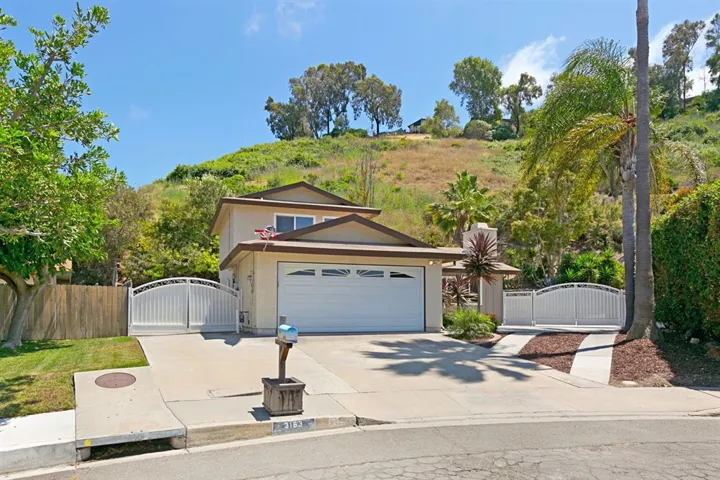 3163 Noreen Way, Oceanside, California 92054