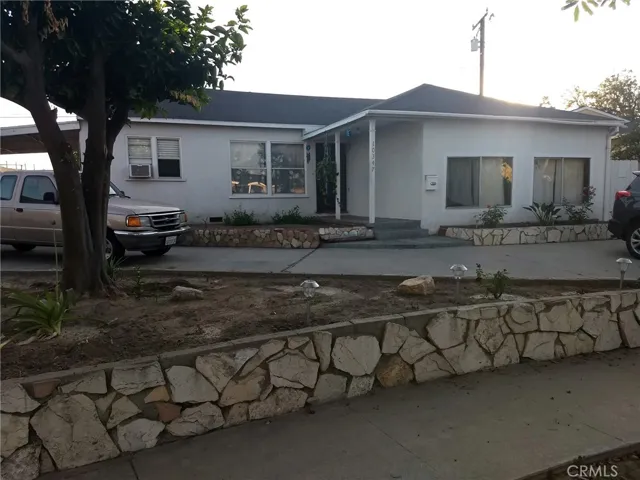 10347 Flallon Avenue, Santa Fe Springs, California 90670