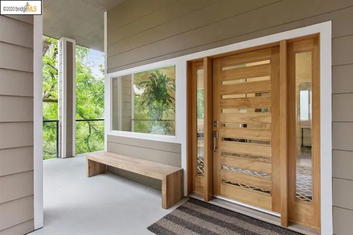 6007 Valley View Road, Oakland, California 94611