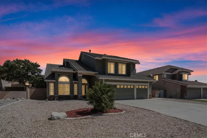 5759 W Avenue M4, Lancaster, California 93536