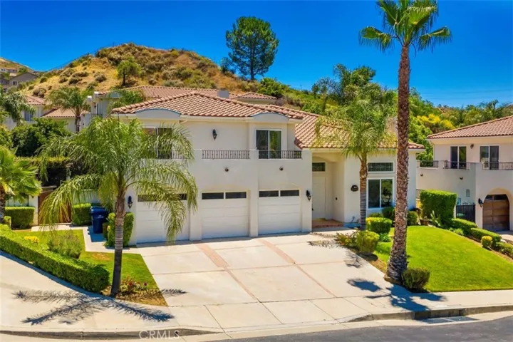 29110 Singing Wood Drive, Saugus, California 91390