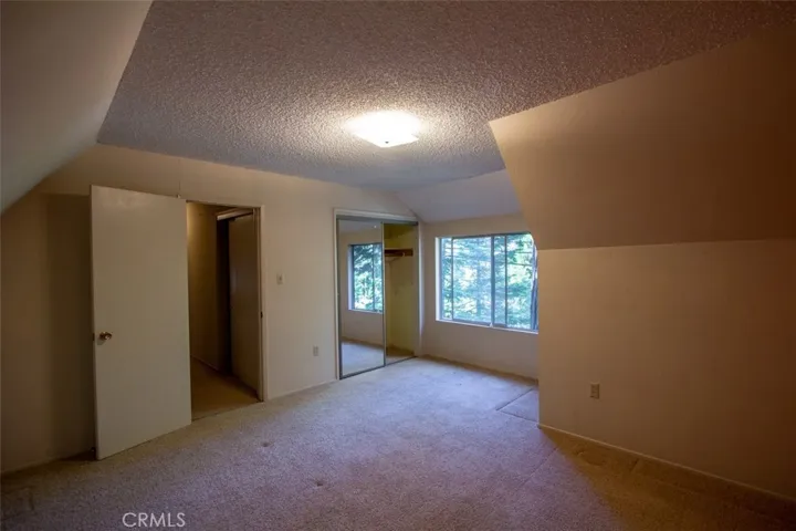 257 S State Hwy 173 Drive, Lake Arrowhead, California 92352