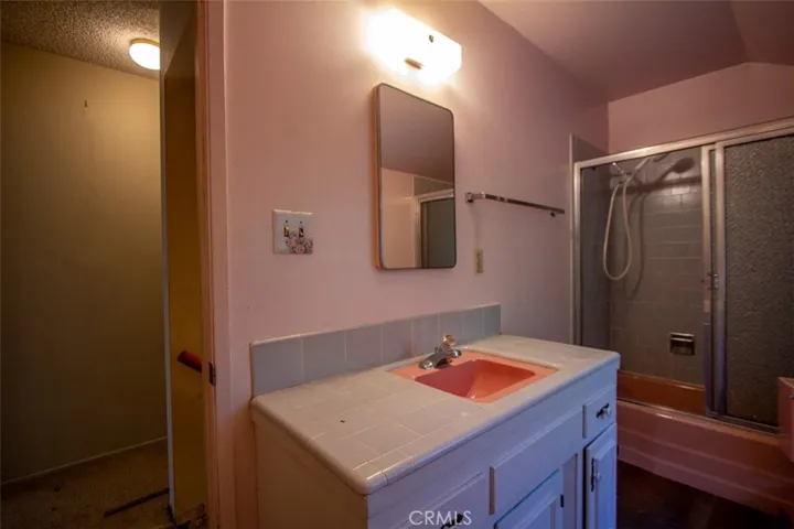 257 S State Hwy 173 Drive, Lake Arrowhead, California 92352