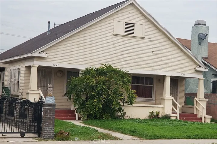 1025 W 54th Street 2, Los Angeles, California 90037