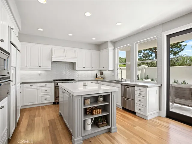 14 Agostino, Newport Coast, California 92657
