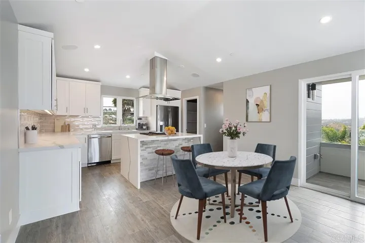 2339 Cambridge Ave., Cardiff By The Sea, California 92007