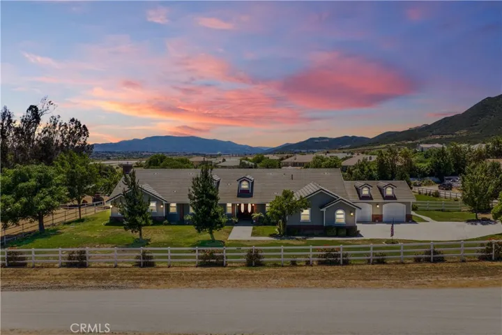 42500 Shaw Lane, Murrieta, California 92562