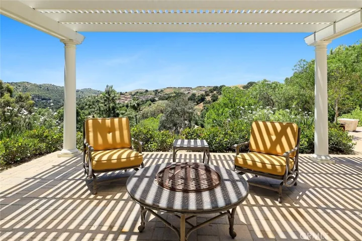 16101 Highland Pass Circle, Chino Hills, California 91709