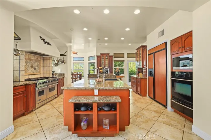 16101 Highland Pass Circle, Chino Hills, California 91709