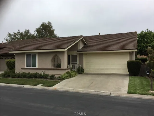 27848 Espinoza, Mission Viejo, California 92692